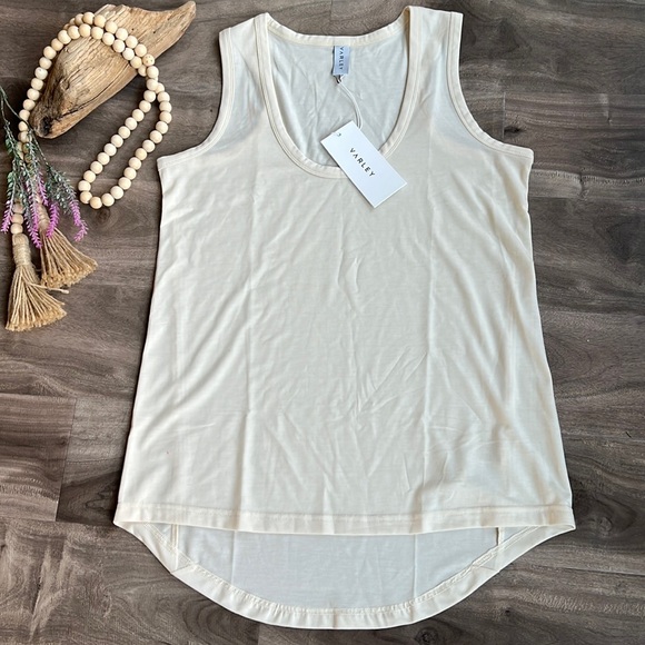Varley Tops - 🎁4/$25 - VARLEY Palmer oversized tank top - NEW WITH TAGS